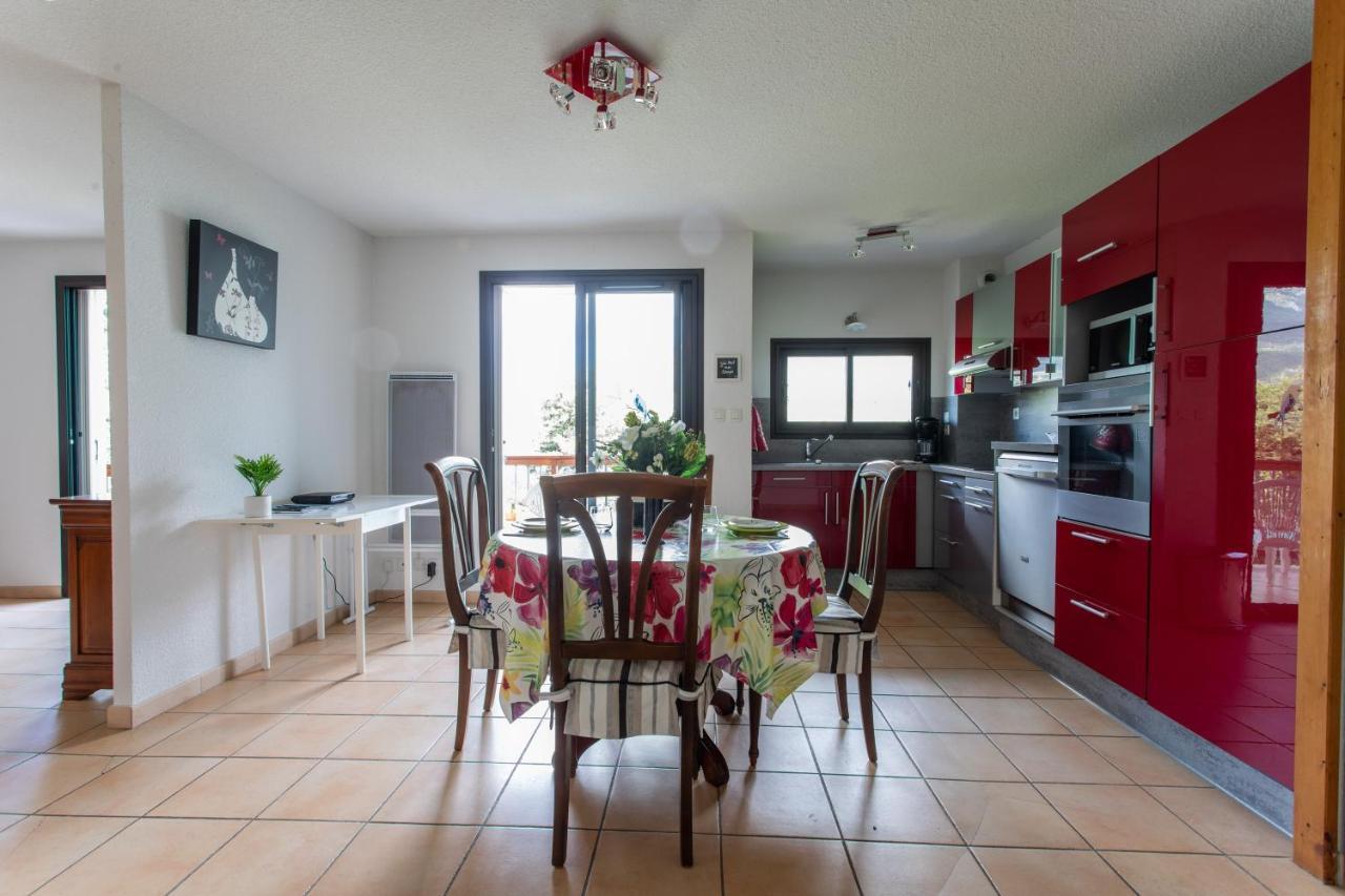 Apartamento Les Aiguilles De Chabriere - Appt Vue Montagne Savines-le-Lac Exterior foto